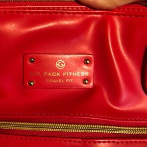 Six Pack Fitness Renee Tote